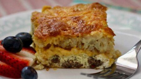 Tater Tot Breakfast Casserole